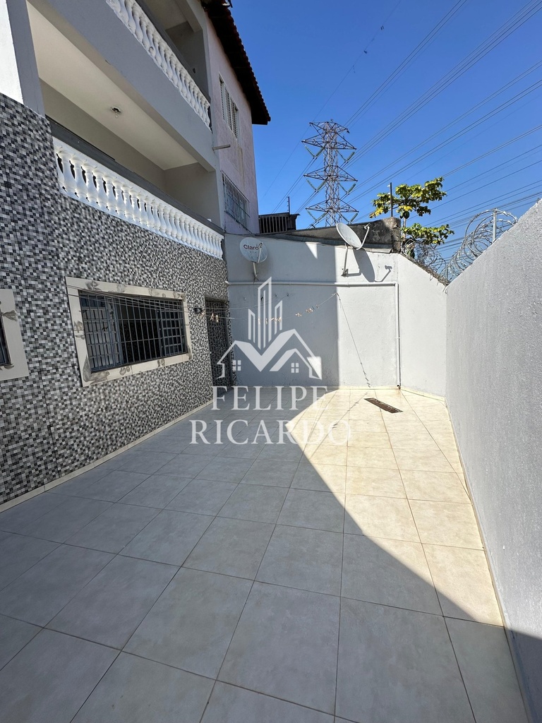 residential-/-home-3-quartos-130m2-jardim-cristiane-santo-andre-sp