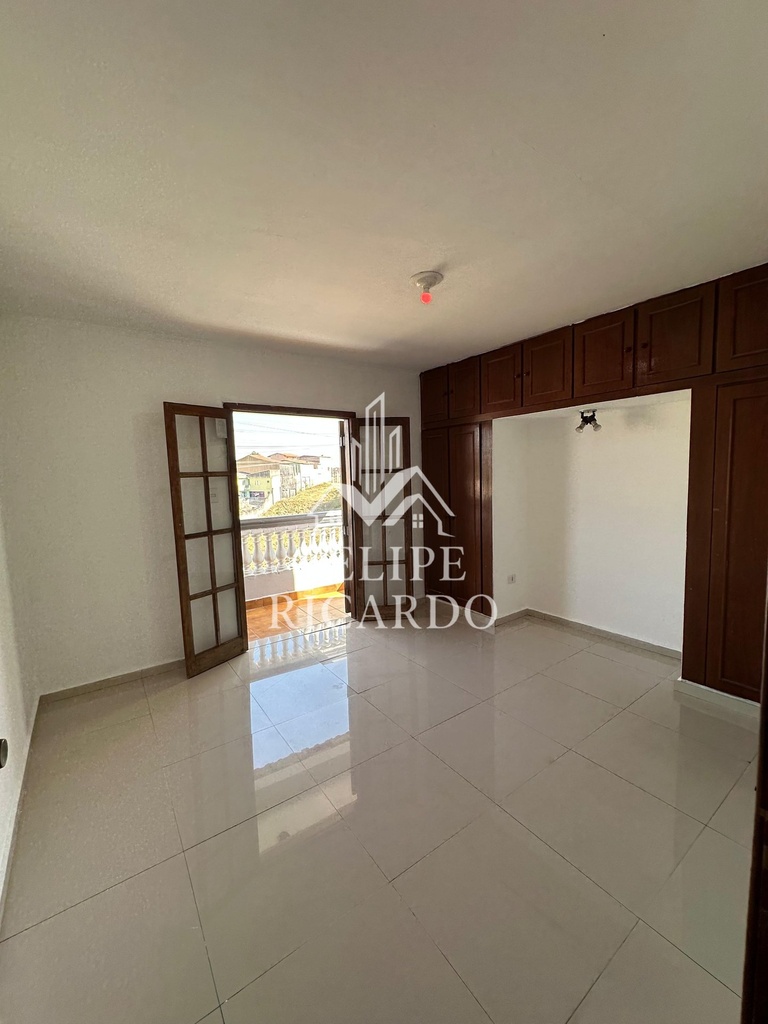 residential-/-home-3-quartos-130m2-jardim-cristiane-santo-andre-sp