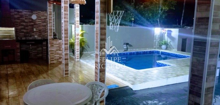 residential-/-home-2-quartos-200m2-centro-cananeia-sp