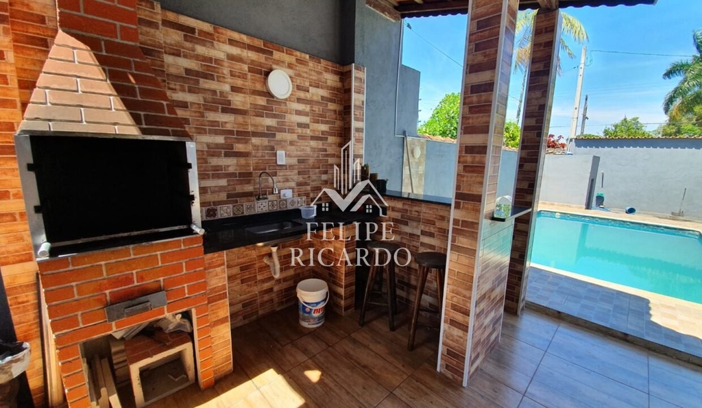 residential-/-home-2-quartos-200m2-centro-cananeia-sp