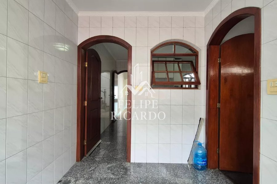 residential-/-home-3-quartos-270m2-pinheirinho-santo-andre-sp